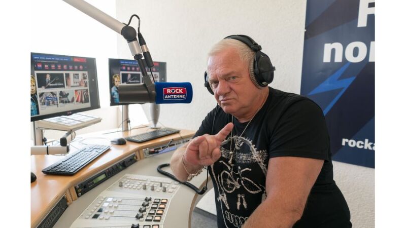 Metal-Legende Udo Dirkschneider moderiert jeden dritten Sonntag im Monat auf ROCK ANTENNE