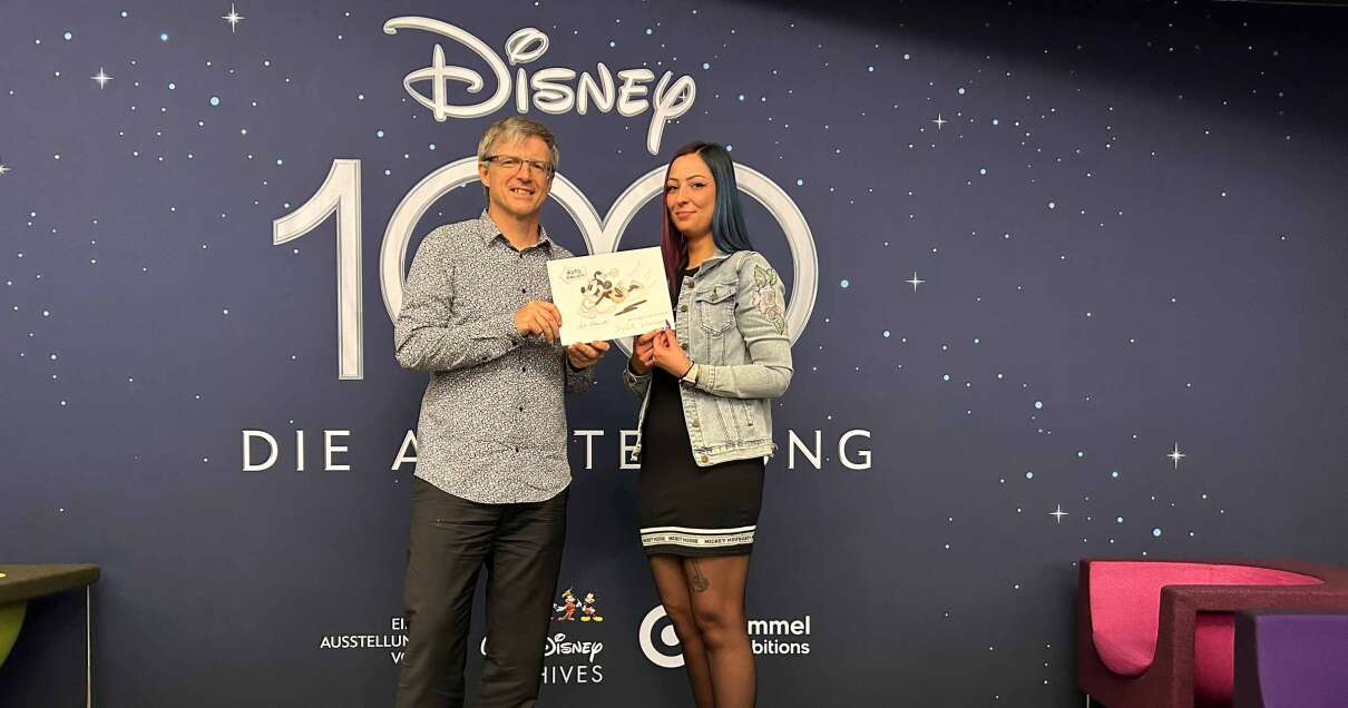 ANTENNE BAYERN Disney 100 Ramona Bähr trifft Disney Zeichner Ulrich Schröder