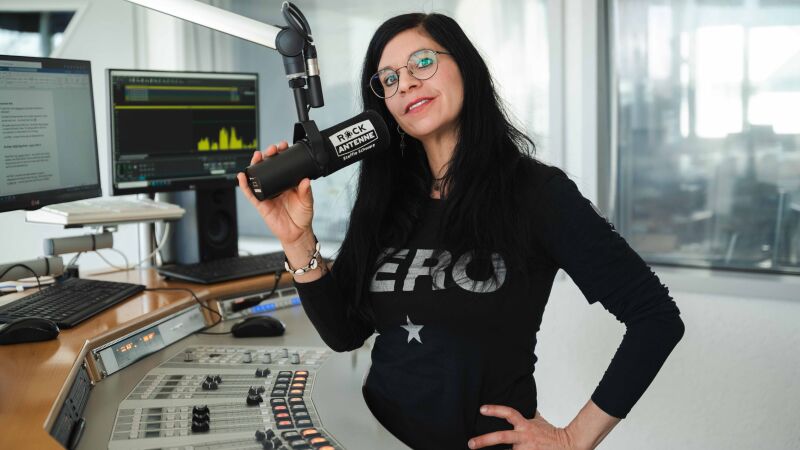 ROCK ANTENNE Black Saturday mit Steffie Schwarz